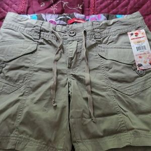 Unionbay Shorts Juniors Green Sz.7